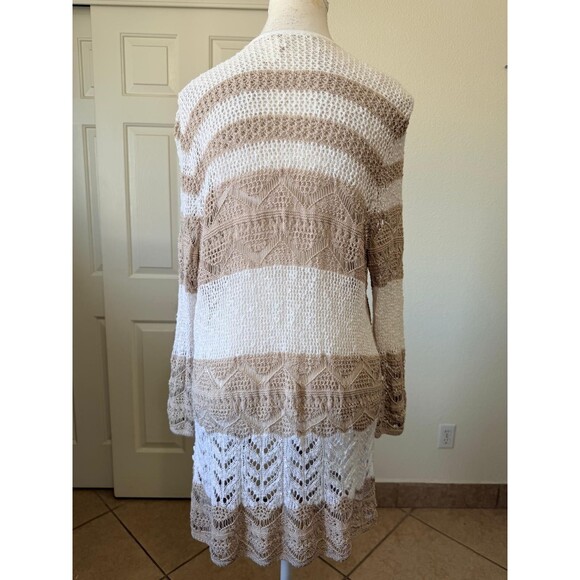 Chicos Open Knit Cardigan Size 1 M Beige White Striped Sequin Boho Coastal - Picture 3 of 12